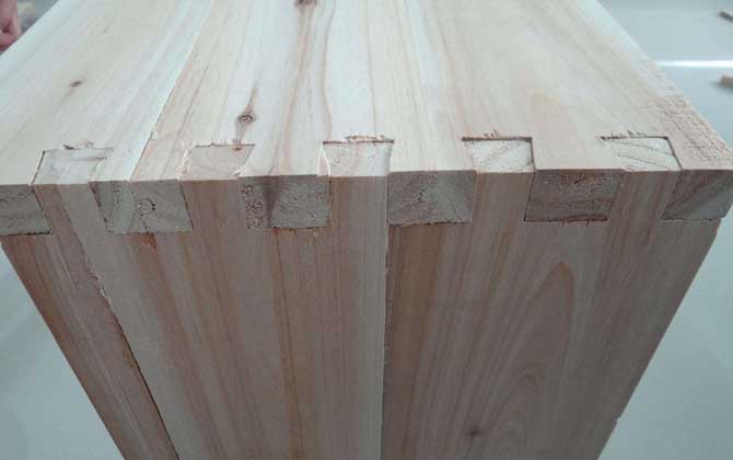 蜂箱為什么要蓋覆布? 蜂箱