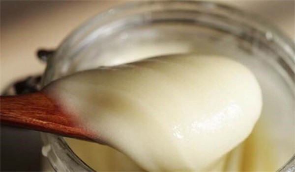 如何讓結(jié)晶蜂蜜化開?蜂蜜結(jié)晶了怎么恢復?