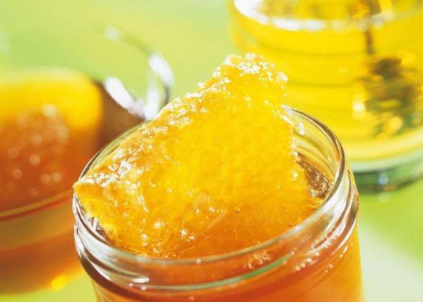 成熟蜂蜜是怎么生產的(如何快速生產成熟蜂蜜呢) 成熟蜂蜜是怎么生產的(如何快速生產成熟蜂蜜呢)