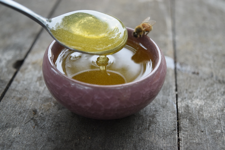 男人喝蜂蜜對性功能有影響嗎(蜂蜜對男人性功能的好處) 男人喝蜂蜜對性功能有影響嗎(蜂蜜對男人性功能的好處)