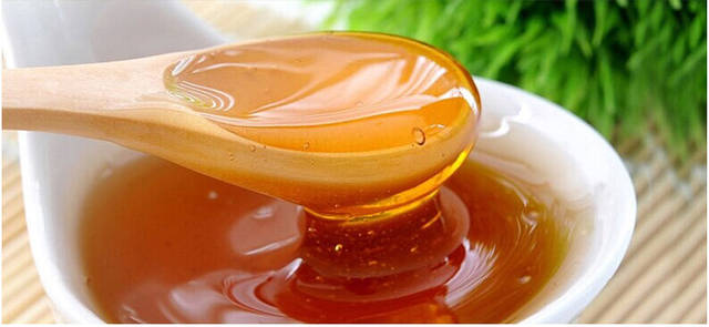 中蜂蜜和意蜂蜜哪個(gè)好?有什么區(qū)別?哪個(gè)好吃? 中蜂蜜和意蜂蜜哪個(gè)好?有什么區(qū)別?哪個(gè)好吃?