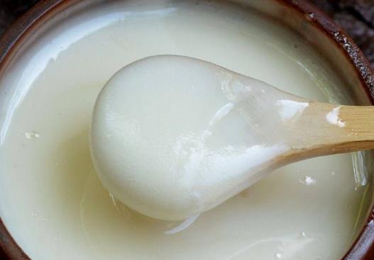 白蜜和蜂蜜有什么區別？(教你簡單辨別方法)