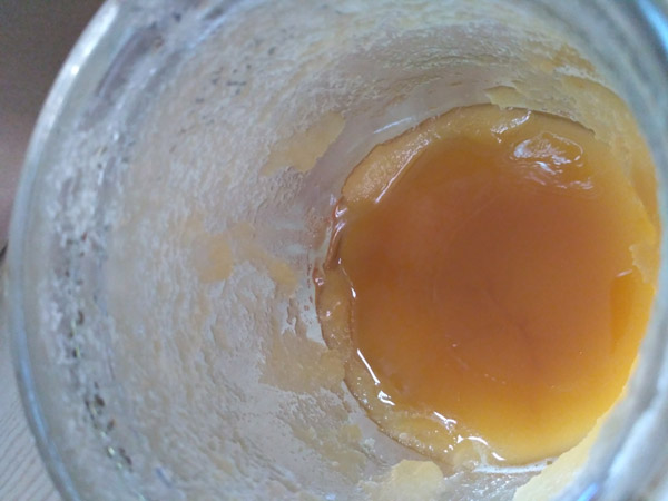 蜂蜜發(fā)酵了怎么處理?吃了變質(zhì)的蜂蜜會怎樣? 蜂蜜發(fā)酵了怎么處理?吃了變質(zhì)的蜂蜜會怎樣?