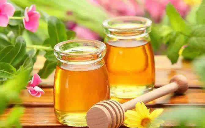 如何簡(jiǎn)單辨別真假蜂蜜? 如何簡(jiǎn)單辨別真假蜂蜜?