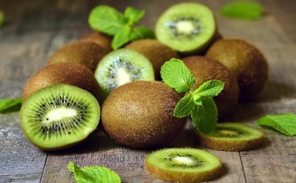 獼猴桃屬于哪類的水果(獼猴桃水果種類) 獼猴桃屬于哪類的水果(獼猴桃水果種類)