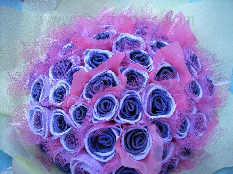 紫玫瑰代表什么意思（紫玫瑰的花語(yǔ)和寓意）